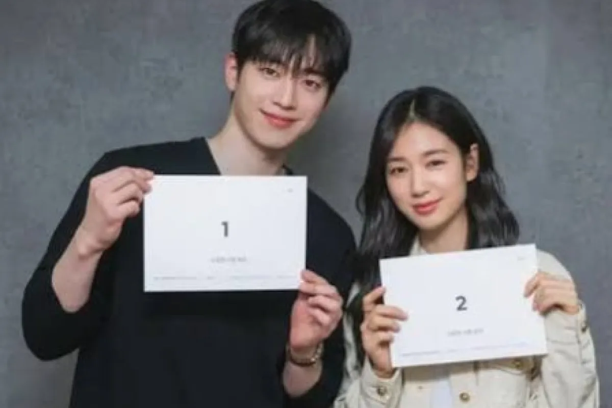 ปรากฏการณ์สุดพิเศษ: ละครของ Seo Kang Joon และ Ahn Eun Jin มียอดผู้ชมเพิ่มขึ้นถึง 195% บนแพลตฟอร์มสตรีมมิ่ง ทั้งที่เรตติ้งทางทีวีเพียง 2%